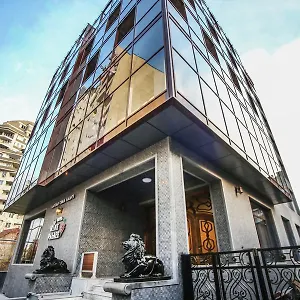 4* ホテル Wine Palace